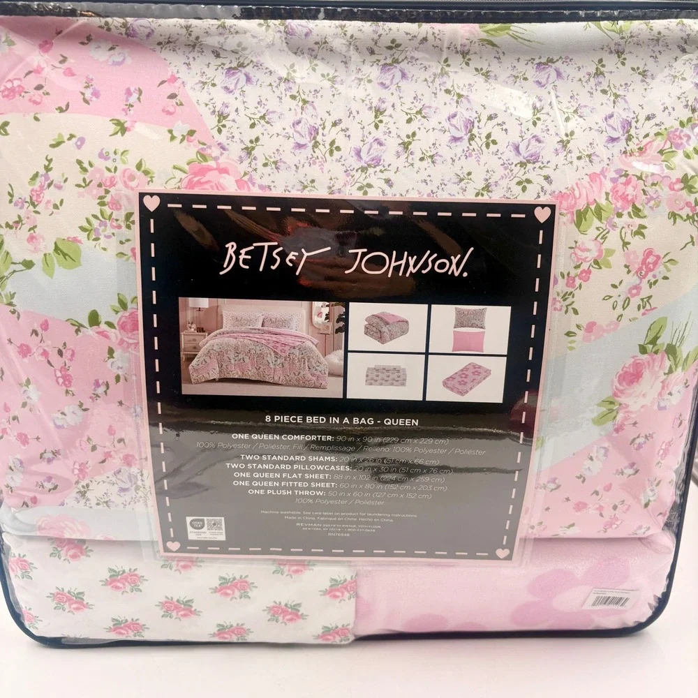 Betsey Johnson Queen 8 Piece Bed in a Bag Floral Patchwork Pink Comforter‎ Set